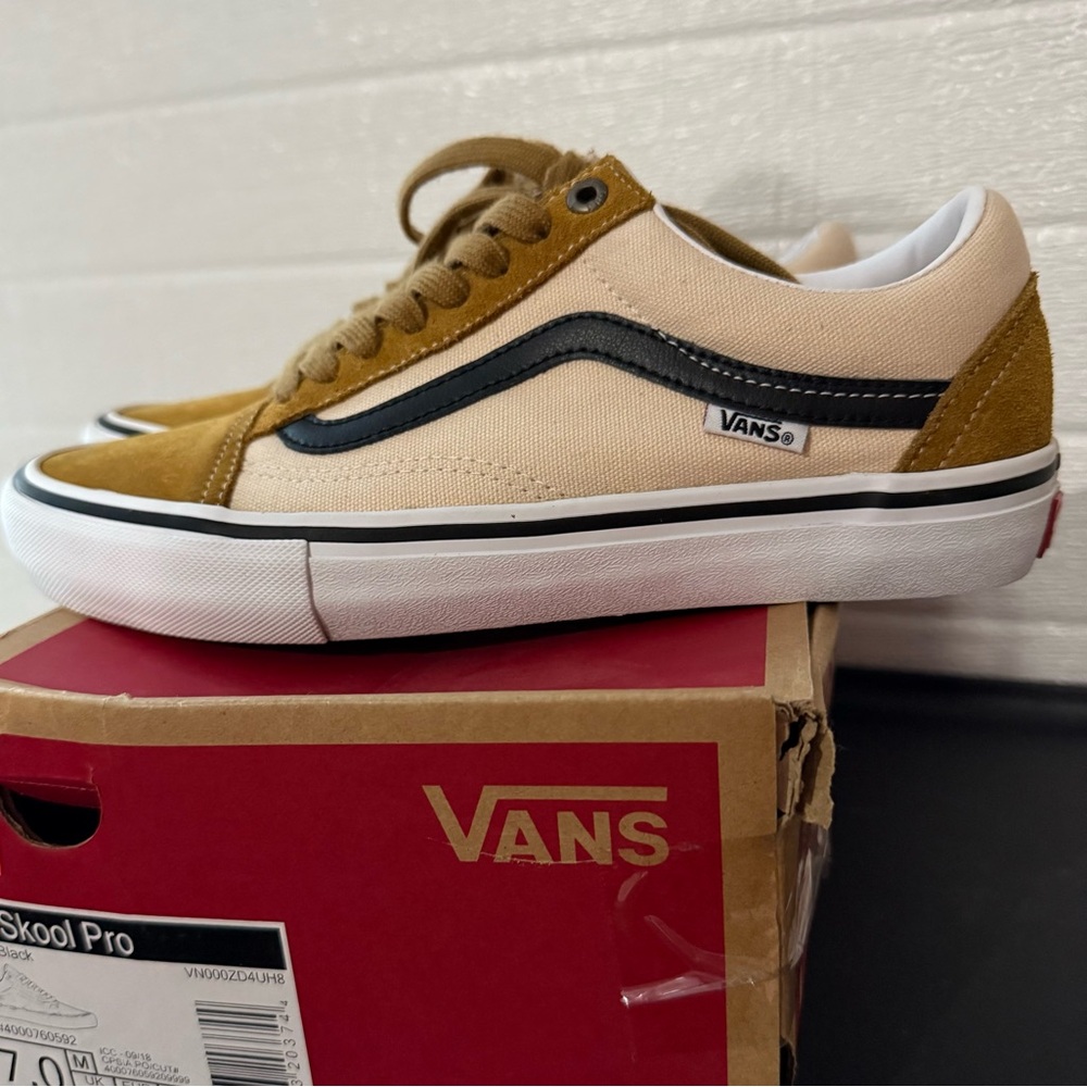 Vans Old Skool Pro Sneakers in Cumin and Black